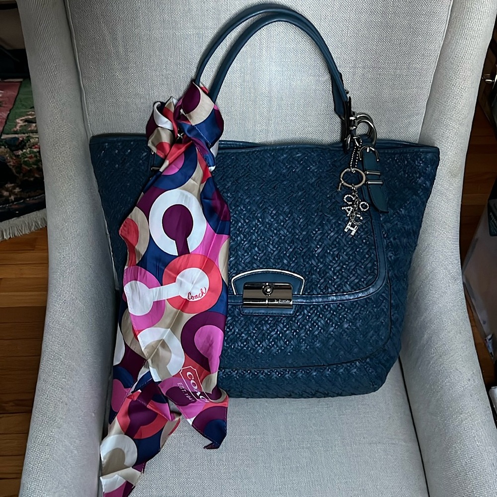 Coach ‘12 Pinnacle Woven Denim Kristin XL Duffle Tote w/Coach hangtag/keychain